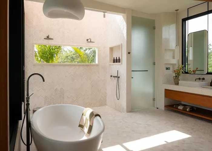 Villa The Manuka House Private 4br In Bingin With Sauna & Cold Plunge In Walkable Neighborhood *