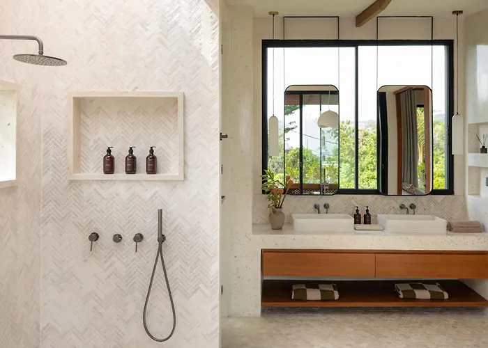 The Manuka House Private 4br In Bingin With Sauna & Cold Plunge In Walkable Neighborhood Pecatu (Bali)