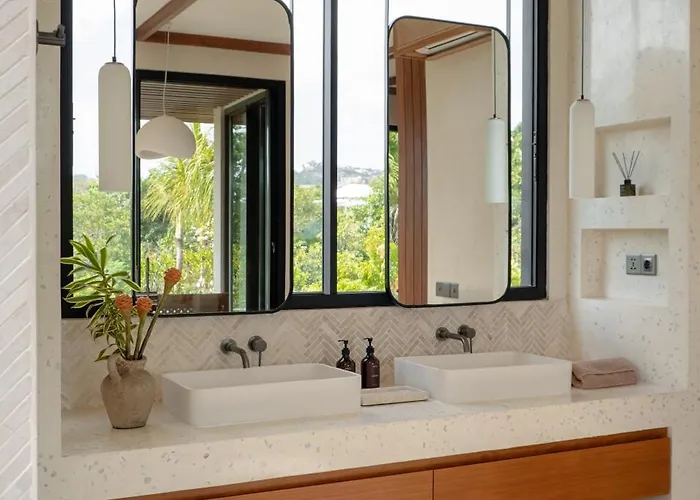 The Manuka House Private 4br In Bingin With Sauna & Cold Plunge In Walkable Neighborhood Pecatu (Bali)