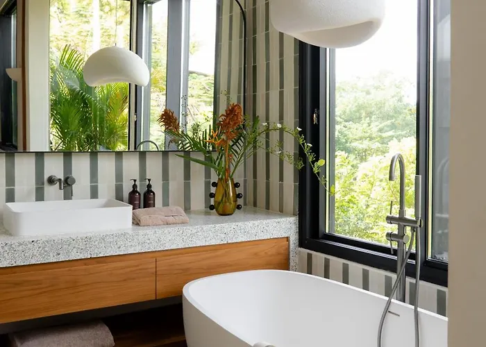 The Manuka House Private 4br In Bingin With Sauna & Cold Plunge In Walkable Neighborhood Villa *