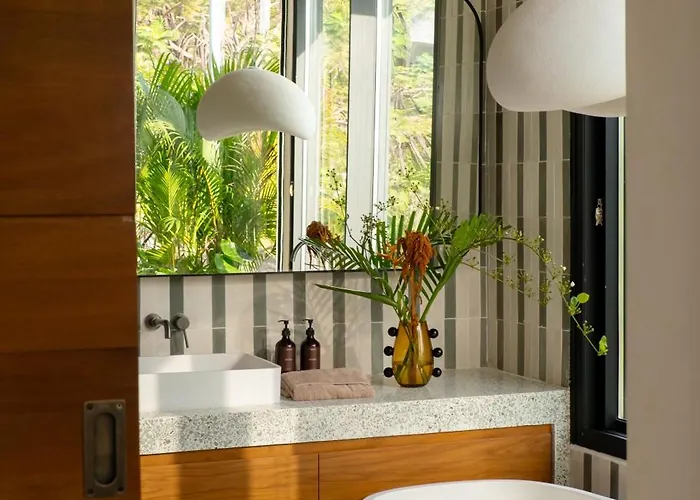 Villa The Manuka House Private 4br In Bingin With Sauna & Cold Plunge In Walkable Neighborhood