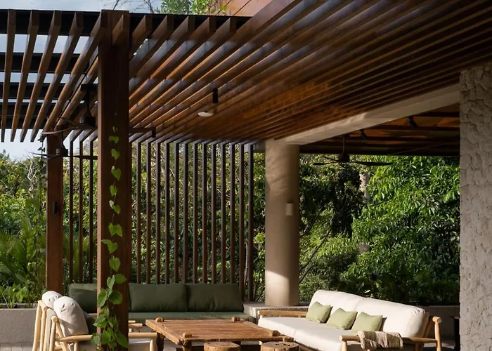 The Manuka House Private 4br In Bingin With Sauna & Cold Plunge In Walkable Neighborhood Villa