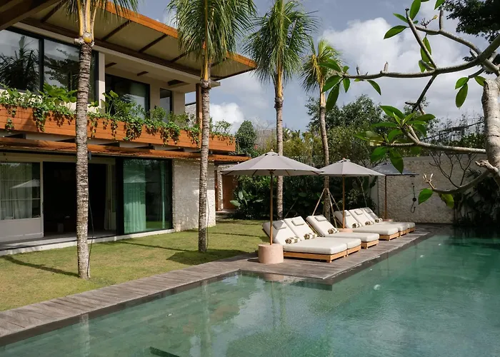 The Manuka House Private 4br In Bingin With Sauna & Cold Plunge In Walkable Neighborhood Villa