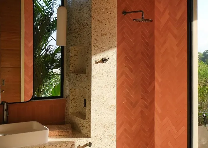 The Manuka House Private 4br In Bingin With Sauna & Cold Plunge In Walkable Neighborhood Pecatu (Bali)